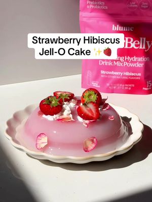 Here’s how to make a gut-friendly Strawberry Hibiscus Jell-O Cake ✨🍓🌺🍰 Lighter pink layer • 4 cups water • 4 tsp agar agar powder • Half sachet SuperBelly Strawberry Hibiscus • 4 tbsp milk Light Pink Layer •4 cups water • 4 tsp agar agar powder • 1 sachet SuperBelly Strawberry Hibiscus • 2 tbsp milk 1) Combine water and agar agar and let sit for 5 minutes 2) Mix in SuperBelly and milk 3) Bring both pots to slight boil on medium heat while stirring 4) Once heated, bring to low to keep warm so it doesn't solidify as you're creating the layers 5) Alternate layers then put it in the fridge for 2 hours or more 6) Garnish as you wish Tag a friend you want to share this with 👯 Find the key ingredient in our bio 👀 #strawberrycake #jello #cakerecipe #fruitcake #guthealthy 