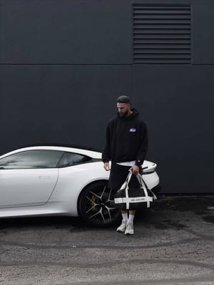 Taking out the 2025 #AstonMartin DB12 Coupe 😎 #ASMR #DB12 #Carlifestyle @Aston Martin 