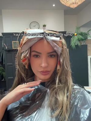 @brendandrayton iconic 😍🍹 #hairdresser #aperolspritz #iconic #fyp 