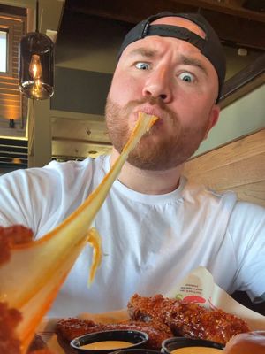 Have a go at an elite cheese pull and a Triple Dipper only at @Chili’s Grill & Bar 🌶️ #ChilisPartner 