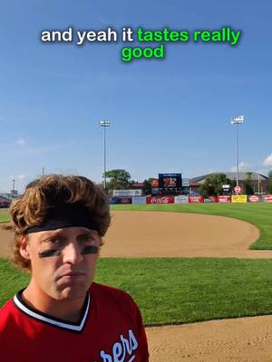 Trying SMACKIN’ Parmuffalo sunflower seeds before the game 🦬