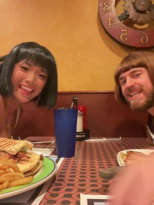 we on a date now 🤓💇 #nyc #hairdone #bob 