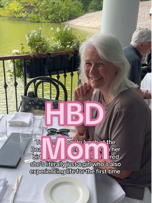Happy Burthday Mom 🥹🫶🏼✨ #mom #happybirthdaymom #hbdmom #momtok 