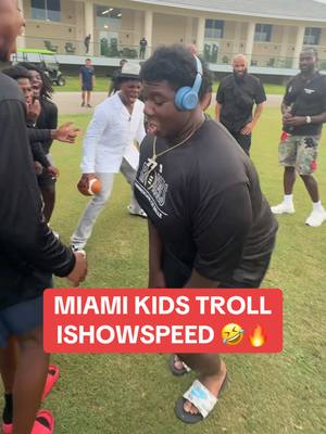 Big man is TOO FUNNY 😭🔥 #football #ishowspeed #miamifootball #highschoolfootball #funny 