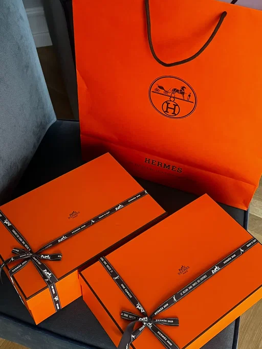 Orange you glad to see me 🧡