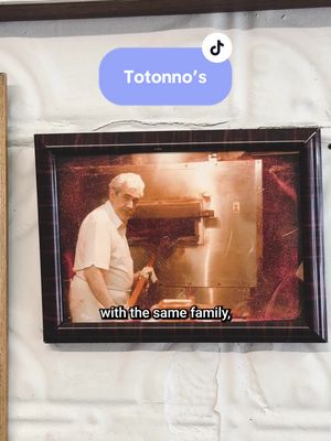 It might be the last year for Totonno’s. Get the white pie, they invented it.  FYI: Only open 10 hours a week, whole pies only. Sat and Sun 12-5 PM. 📍 Totonno’s 1524 Neptune Ave, Brooklyn, NY 11224 Follow me for more stories about people and food.  @raybanmeta #raybanmetapartner #rbmcp 