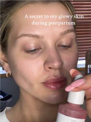 Hydrated glowy skin ✔️✔️ @medicube global #SkincareSecrets #postpartumjourney #glowyskin #skincaretiktok #microinfluencer 