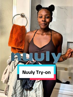POV: When your closet needs a reset… you order Nuuly 😏✨ Where would you wear these fits? 👀 @nuuly #cluubnuuly #nuulypartner #nuuly 