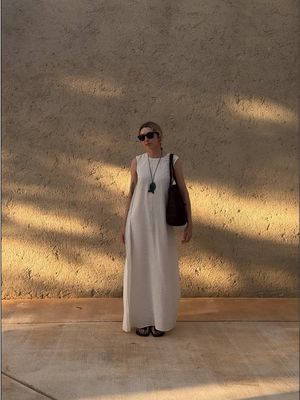 Menorca day in this beautiful Róhe dress 🕊️