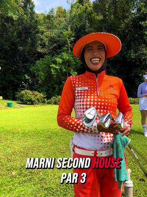 Playing the 2nd hole at Ria Bintan 🇮🇩 with help from my caddy Marni ⛳️ #golf #stackandtilt #golftiktok #taylomadegolf #golfcaddy 