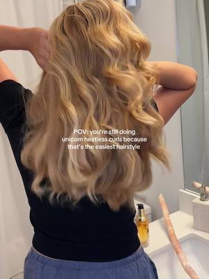 Easiest hairstyle and always turns out good 🙈 #heatlesscurls #heatlesshairstyles #heatlesswaves #heatlesshair #hairstyle 