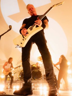 🎧 Metallica: Live from Stephen Talkhouse is airing NOW on #MaximumMetallica @siriusxm channel 42!! Tune in to enjoy the premiere of this very special show, listen on demand in the SiriusXM app, or catch one of the replays throughout the week.