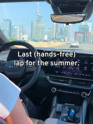 Ending summer on a high charge in the Chevrolet Equinox EV with available Super Cruise hands-free driving. ☀️ We’re all-in for Fall drives - are you ready for the change of season? #EquinoxEV #Chevrolet #Canada @Chevrolet Canada 