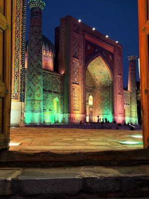 The Regitsan at Night, Samarkand, Uzbekistan 🇺🇿