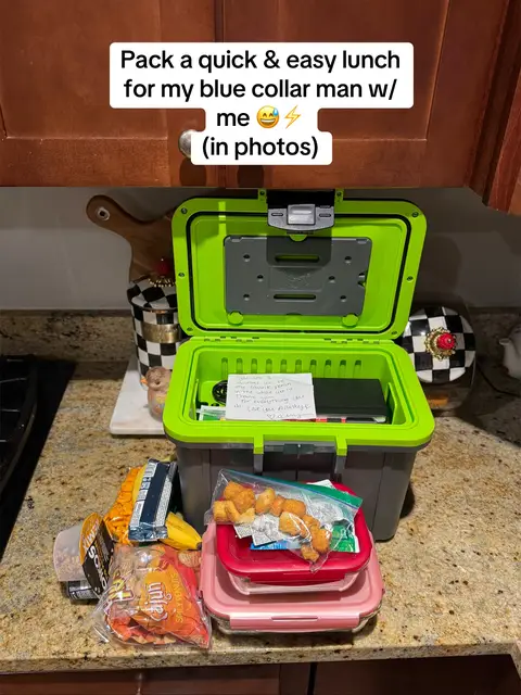 We had a busy weekend so I didn’t have a chance to meal prep his lunch yet, but didn’t want him to go without. He requested something healthier that he wouldn’t have to worry about heating up for tomorrow so that’s what I did. #husbandslunch #lunchideas #packedlunch #wifelife #bluecollarlife 