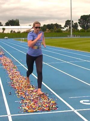 Fastest 100 m barefoot on LEGO® bricks ⏱️ 24.75 seconds by Gabrielle Wall 🇳🇿