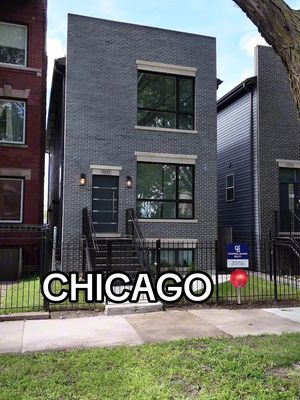 Comment “info” for details 👇 For Sale in Chicago, Illinois 📍 * 5 Bedrooms * 3.5 Bathrooms * 2 Car Garage  * 3,600 Sq Ft Follow 👉@homesbyluis_ and @rosiegonzalezgroup for the best real estate deals Thinking of buying or selling? Contact me! 🧔🏻‍♂️ Luis Gonzalez 📞708-299-5847 📧 LG@thegonzalezgroup.com 🏆 Rosie Gonzalez Group | $280M+ in Volume Sold | 1,000+ transactions 🌏 Coldwell Banker Realty #Chicagoland #chicagorealestate #illinoishomes #MovingToIllinois #IllinoisRealEstate  