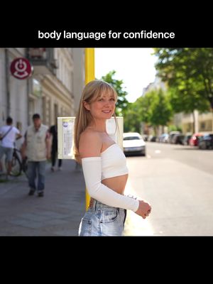 your body speaks, make sure it says I’M CONFIDENT AND STRONG ❤️