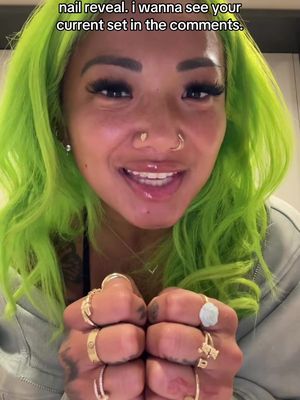 obsessed. likeeee bffr. drop your nails, i wanna see! #fyp #nails 