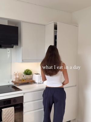 what I eat in a day as a vegan 🥬🥬 #whatieatinaday #fulldayofeating #healthyfood #trending #fyp 