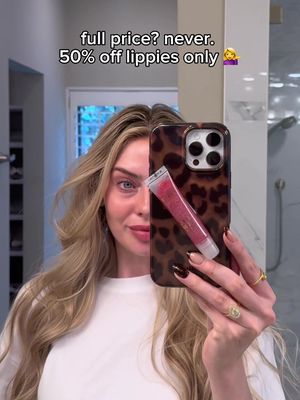 Buying lippies full price? 🙄 Points + 50% off beauty steals say 😘. #21DaysofBeauty #UltaBeauty  💋 @Lanolips 12 Hour Overnight Lip Mask - 8/29-9/4 💋 @Lancôme Juicy Tubes Original Lip Gloss - 9/4 💋 @Polite Society Beauty Polite Pout Glossy Lip Balm - 9/18