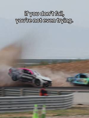 STORY TIME: 👇  I got wrecked in the first battle, destroying the entire rear end of the car. the team worked hard in a short amount of time to repair the car, where I went out to rerun the battle and won 🥹 I continued through the bracket, taking out the points leader, mixing up the points drastically. we ended up in the top 8 to finish off the season. the team (aka my little family 🧑‍🧑‍🧒‍🧒) has grown so much and can’t wait to see how the 2026 season treats us ❤️‍🩹