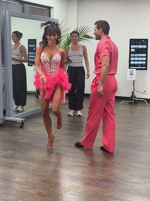 Learning, learning, studying, studying 🤓 @glebsavchenko #hilariabaldwin #glebsavchenko #fun #dwts #dance 