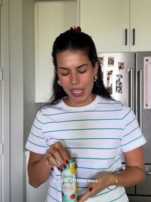 Big fans of @Simply Pop in this household 😌 A yummy drink with real fruit juice, no added sugar AND 6g prebiotic fiber? I’m sold. #ad