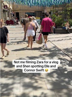 “Ella that was Elle Swift” 😂😂 what are the chances when we’re in Bath!! @Elle  @connorswift #bath 