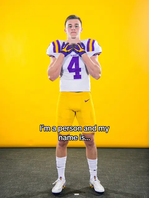This has to be studied #lsufootball #sec #geauxtigers #whitweeks 