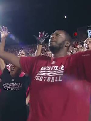 night games just hit different #louisvillefootball #CollegeFootball #fridaynightlights 