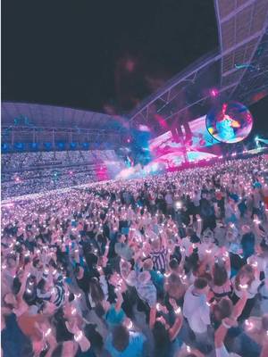 #Coldplay #LiveMusic #OnTour #MyUniverse #BTS 