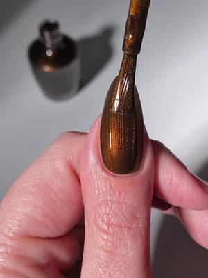 This shade = 🤘🎸🎤🎶 Band Tease is a semi-sheer dark brown with a copper metallic sheen that rocks.  💅: @Sarah | Nail Design  #OPI #OPIObsessed #OPIWhatsYourManitude #fallnails
