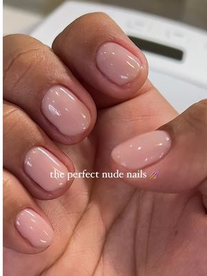 Nude nails never go out of style! 💅🏽 @OPI ‘Put it in neutral’ gel polish is a staple of mine when I want a classic, clean aesthetic. What’s your go-to nude polish? 👀 #NailInspo