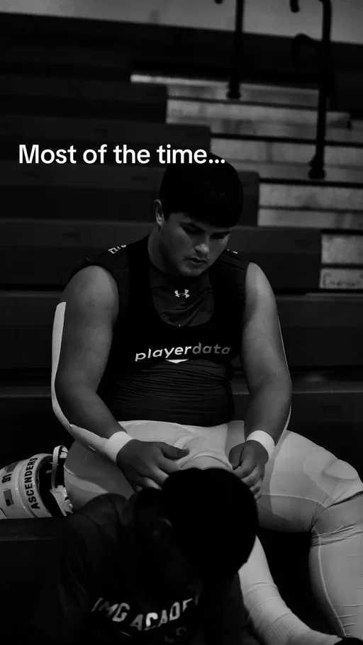 Nothing #imgacademy #football #dlinemen #fyp #icyhot 