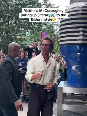 Matthew McConaughey was just spotted outside the Bisha Hotel 👀 Who have you seen this week? #TIFF50 #fyp #Toronto #MatthewMcConaughey 
