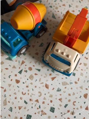 Introducing a new way to play. 📸 @aclassyfashionista Play Mat: Confetti - Multi #washablerug #homedecor #madefortogether