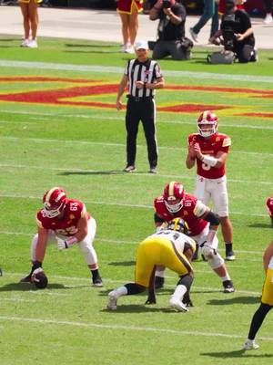 Start your week with this @Gabe Burkle catch‼️🤯