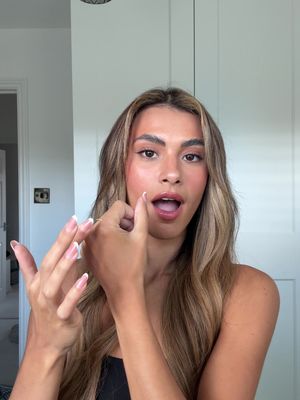 ERM HELLO @Erborian CC CRÈME!!! why has it taken me 28 years to try it out?! 🥹🤌🏼 I think i may actually prefer this over foundation now🤭 I used shade caramel✨ I also tried their BB cream in my other TikTok video & again, I love love!! 