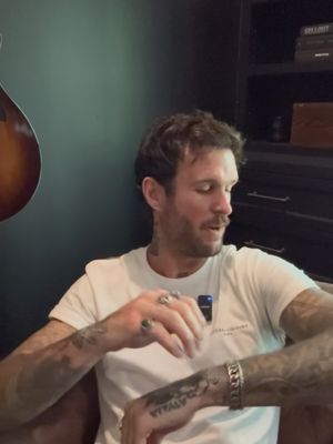 Hot Take: Blackout tattoos. Do they look sick, or do they look like regret? Personally, I think they look pretty fucking cool. But what about you? Drop your take in the comments 👇 #blackouttattoo #tattoos #tattoolover #clocksandcolours #altfashion 