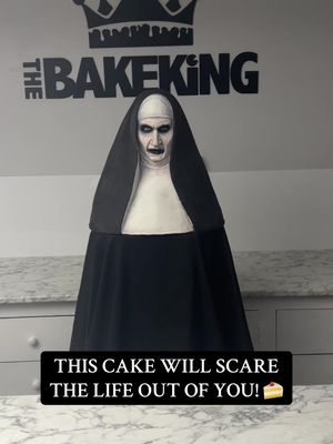 Would you DARE slice this cake? 🍰😰 . . . . #scary #cake #horror #cakes #haunted @The Conjuring 
