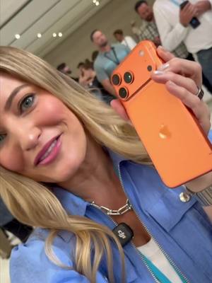 iPhone 17 Pro in ORANGE 