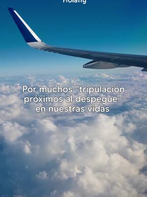 Listos para despegar, listos para estar conectados. 🚀 Con Holafly el viaje nunca se pausa. #viajaconectado #esim #momentosdeviaje