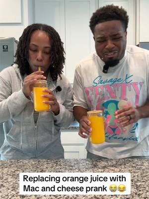 I’m weak 😂😂😂 #couples #couplescomedy #funny #prank #xandnae 