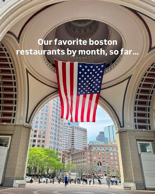 See below for a list of our favorite meals we have had each month in Boston—many of these spots are newer restaurants you have to check out! January 🐟 Kaia new coastal Greek now on the @cntraveler too restaurants list! February 🍣 311 Omakase amazing authentic Japanese omakase in the South End March 🧀 Zurito Spanish Basque pintxo bar in Beacon Hill April 🍲 Deuxave a classy, romantic modern French restaurant in Back Bay May 🦞 The Banks Boston fantastic seafood and steak in Back Bay (love the lobster roll!) June 🍕 @Gary’s Pizza Boston pizza in the South End July 🍹 @Marcelino's Boutique Bar ails and large patio in Seaport August 🥩 Mooo Seaport fave chic moody steakhouse in Sesport September 🍸 Louis Corner new cozy neighborhood gastropub in South End #bostonfoodgram #boston #bostonfood 