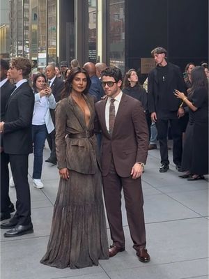 #PriyankaChopra and #NickJonas arriving in coordinating looks for the #RalphLauren Spring/Summer 2026 show in #NYC.  📷: TZR