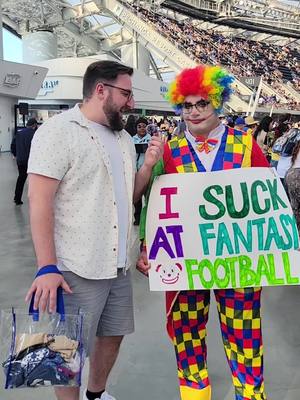THIS or THAT: LA Edition! #thisorthat #chargers #rams #nfl #vividseats 