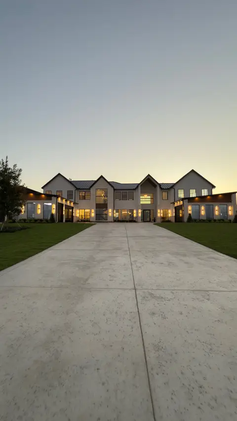Bartonville, Texas (Near Dallas) #luxuryhomes 