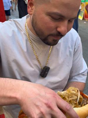 Mandatory sausage and pepps at the San Gennaro Feast #fyp #italian #italianamerican 
