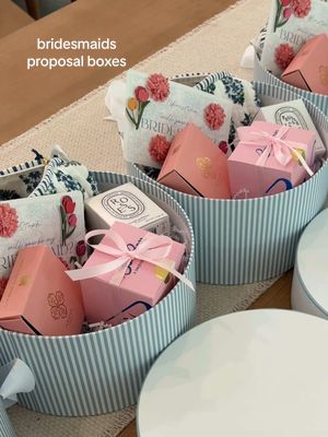 had so much fun making these 🎀🥹 #bridesmaidproposal #bridesmaids #weddingtok #2026bride 